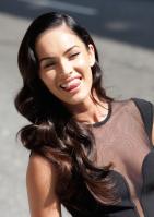 96863_Preppie_-_Megan_Fox_at_the_Late_Show_with_David_Letterman_-_June_25_2009_913_1534_122_168lo.jpg