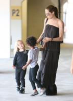 20900_Celebutopia-Angelina_Jolie_taking_daughters_to_a_kid_center_in_a_mall_in_LA-25_122_490lo.JPG