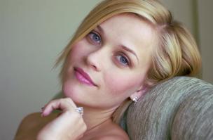 8UVTA3PS7C_Twitchy_ReeseWitherspoon_DNPPhoto03_122_208lo.jpg