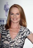 11078_Marg_Helgenberger_What_A_Pair_7th_Annual_Celebrity_Concert_benefit_Santa_Monica_260909_008_122_165lo.jpg