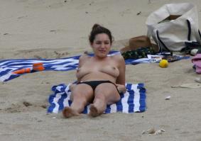 Kelly Brook sunbathing naked