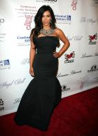 HD8Y44CA4I_Kim_Kardashian_40_Gabrielles_Angel_Foundation_Angel_Ball_2010_-_Oct_21_23_.jpg