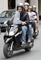 70183_Celebutopia-Eva_Longoria_and_Tony_Parker_riding_scooters_in_Paris-11_122_998lo.JPG