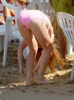 Geri Halliwell showing her ass