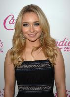 90567_celeb-city.org_Hayden_Panettiere_party_at_Hyde_02-21-2008_009_123_1087lo.jpg