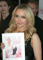 90590_celeb-city.org_Hayden_Panettiere_party_at_Hyde_02-21-2008_015_123_417lo.jpg