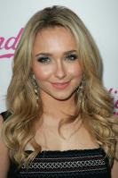 90638_celeb-city.org_Hayden_Panettiere_party_at_Hyde_02-21-2008_027_123_567lo.jpg