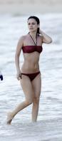 927871120_rachel_bilson_2_06_122_241lo.jpg