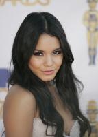 05088_VanessaHudgens_2010MTVMovieAwards_6thJune_053_122_214lo.jpg