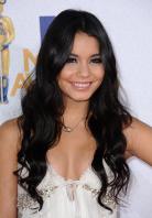 05623_VanessaHudgens_2010MTVMovieAwards_6thJune_045_122_354lo.jpg