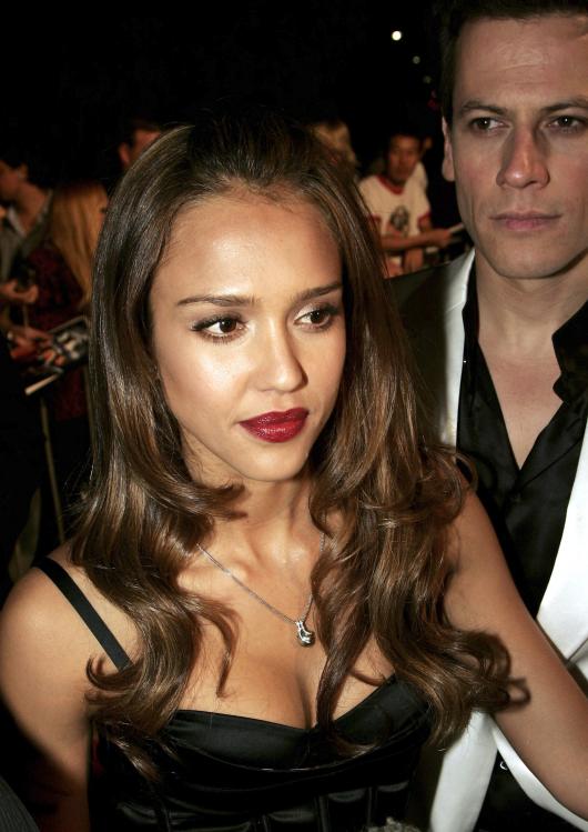 39814_jessica_alba_ff4_22__122_1129lo.jpg