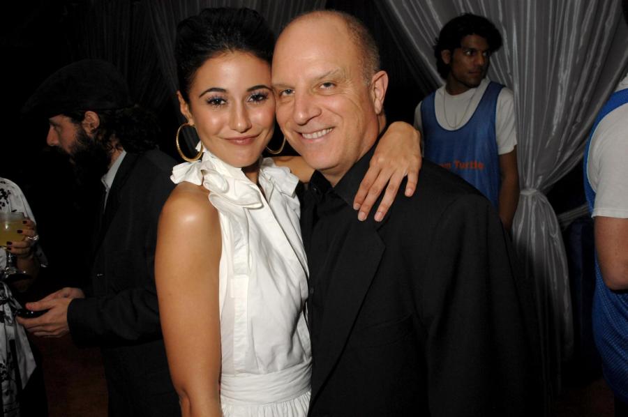 82399_EMMANUELLE_CHRIQUI_Season_Premiere_of_Entourage_April_3_07_StaticNine_028_122_210lo.jpg