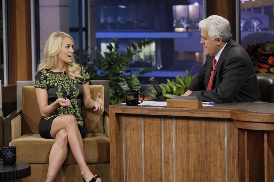 21175_CarrieUnderwood_tonight_show_09_122_153lo.jpg