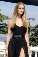 635155729_Kurupt_Rosie_Huntington_Whiteley_Transformers_Dark_of_the_Moon_Photocall_in_Rio_De_Janeiro_June20_2011_04_122_551lo.jpg