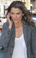 16045_8RQ3U2YY9V_Keri_Russell_Bikini1_122_429lo.jpg