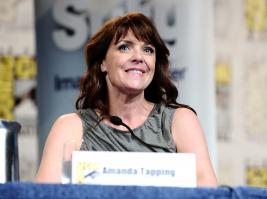 76592_amanda_tapping_sancpanel_004_122_421lo.jpg