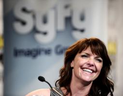 76598_amanda_tapping_sancpanel_005_122_553lo.jpg