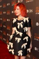 14629_HayleyWilliams_2010PeoplesChoiceAwards_6thJan_040_122_576lo.jpg