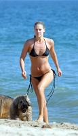 7QFU2S8IJX_Ali_Larter_candid_bikini_pictures_7_.jpg