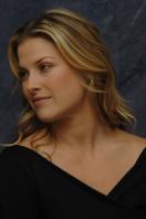 97644_Celebutopia-Ali_Larter-Yoram_Kahan_portrait_session_for_television_show_Heroes-03_122_502lo.jpg