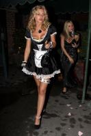 40183_gallery_enlarged_celebrity_costumes_halloween_568_122_505lo.jpg