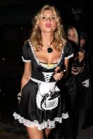 40187_gallery_enlarged_celebrity_costumes_halloween_571_122_688lo.jpg