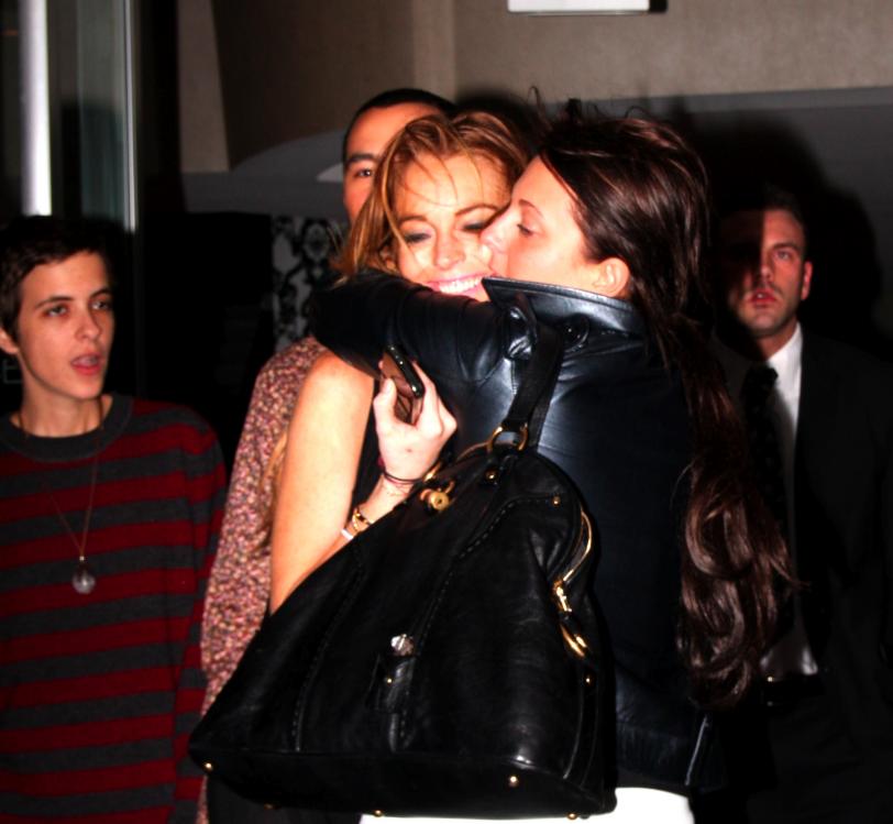 42428_lohan_leaving_gansevoort_club_007_122_959lo.jpg