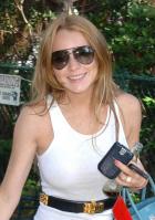 32770_lindsay_lohan_hills_3_big_593lo.jpg