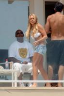 61419_lindsay-lohan-bikini-2-white-66_122_1040lo.jpg