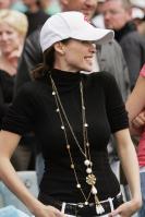 41576_Dannii_Minogue_Ashes_Test_Match_3_122_570lo.jpg
