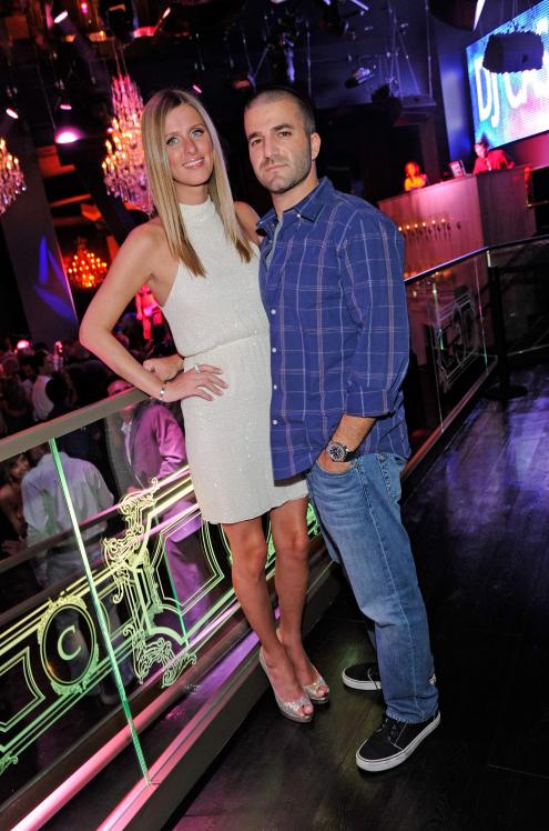 30764_NickyHilton_ChateauNightclubGardens_LasVegas_200511_014_122_519lo.jpg