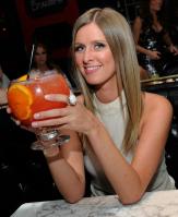 29212_NickyHilton_SugarFactoryLasVegas_200511_005_122_467lo.jpg