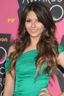 I15TQ9QBG0_Victoria_Justice_-_23rd_Annual_Kids_Choice_Awards008.jpg