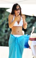 71256_Myleene_Klass_on_a_photo_shoot_in_Barbados__Feb222010_015_122_230lo.jpg