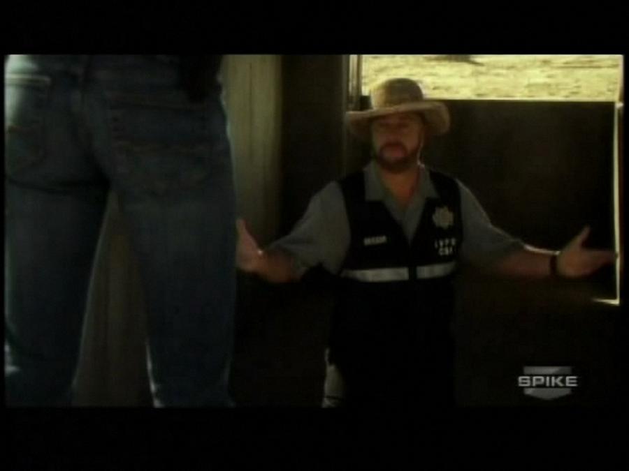 71261_marg-csi-jeans-butt_122_723lo.jpg