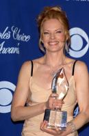 105984339_90017d1201365576-marg-helgenberger-tan-dress-peoples-choice-awards-623499.jpg