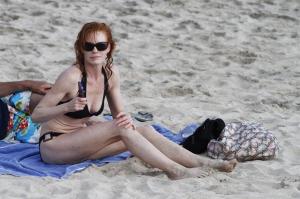 Marg Helgenberger in bikini