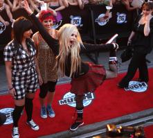 Avril Lavigne crazy on a red carpet