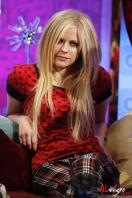 94067_Avril_Lavigne_03_122_408lo.jpg