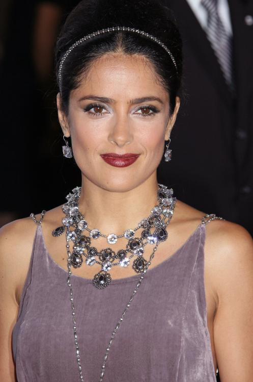 19083_salma_hayek_2009_alma_awards_089_122_28lo.jpg