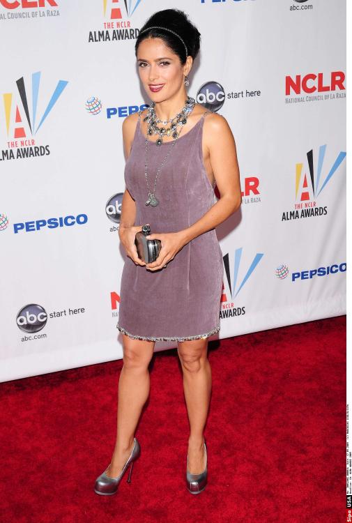 20140_salma_hayek_2009_alma_awards_143_122_39lo.jpg