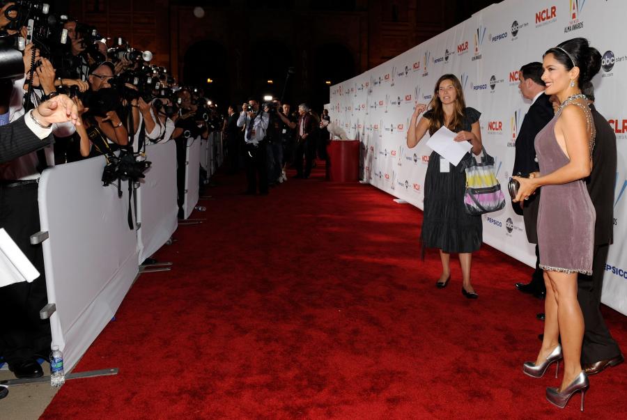 21331_salma_hayek_2009_alma_awards_15_122_121lo.jpg