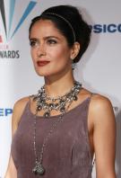 18898_salma_hayek_2009_alma_awards_068_122_193lo.jpg