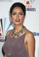 19247_salma_hayek_2009_alma_awards_090_122_528lo.jpg