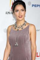 20266_salma_hayek_2009_alma_awards_156_122_536lo.jpg