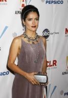 23131_salma_hayek_2009_alma_awards_038_122_197lo.jpg