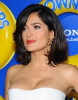 84171_salmahayekCFFhq7_122_6lo.jpg