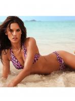 Alessandra Ambrosio bikini on the beach