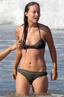 13178_0825_olivia_wilde_bikini_06_480x720_122_567lo.jpg