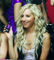 43344_ashley_tisdale_he_said_she_said_002_576311_122_447lo.jpg